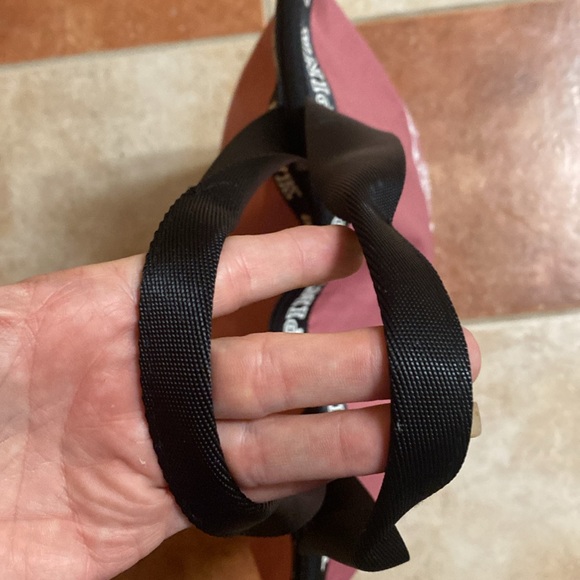 PINK Victoria’s Secret Zip Top Nylon Canvas Mauve Black Carry bag NWOT - Picture 5 of 7